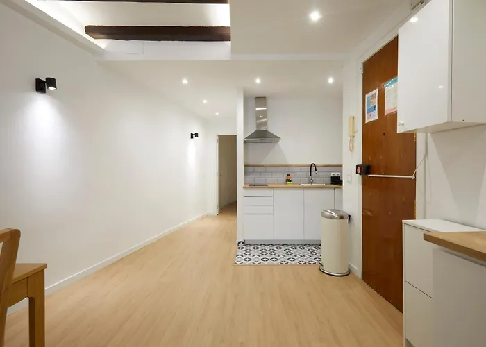 17 Next To El Molino *